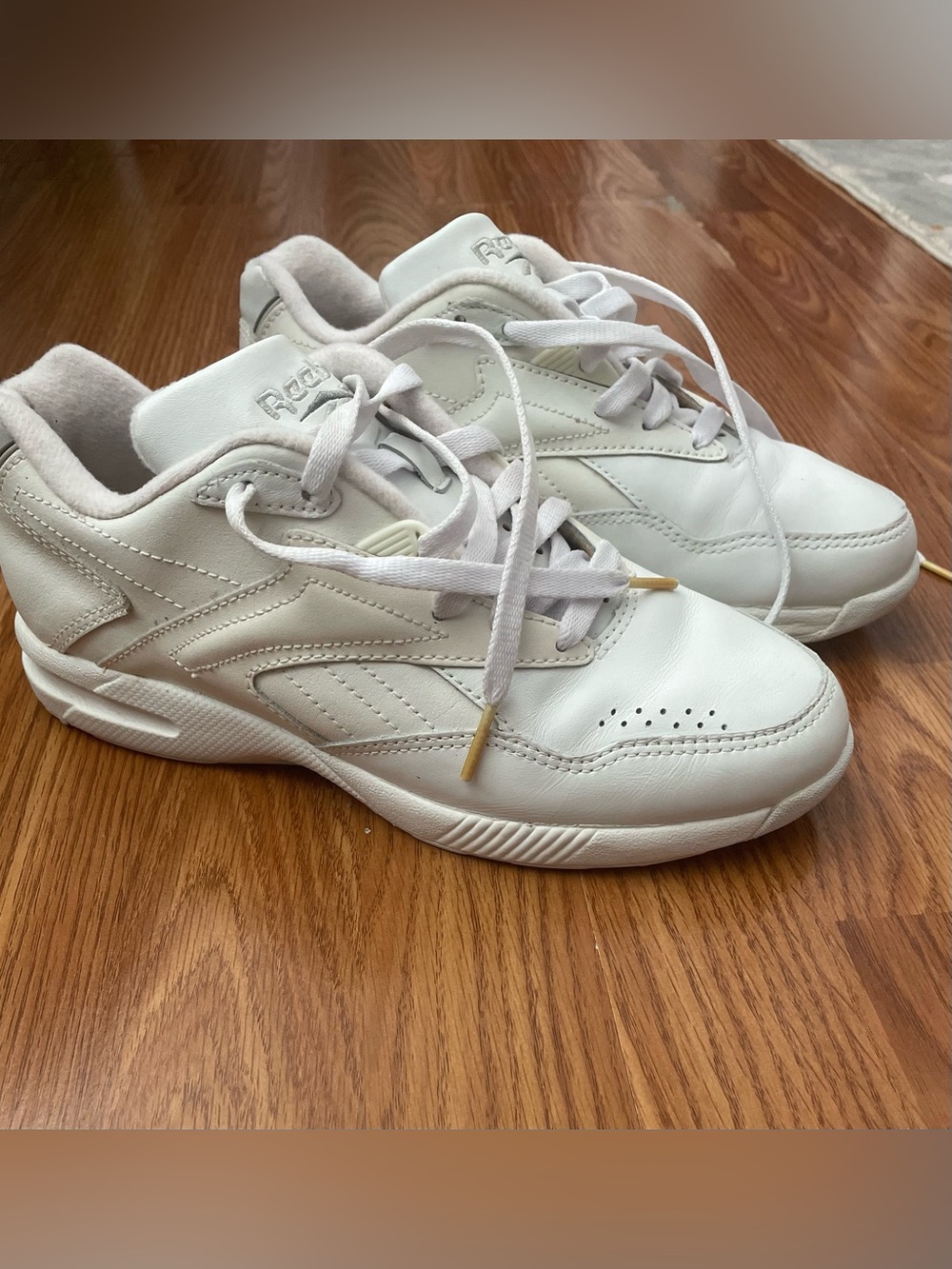 Reebok White Leather sneakers